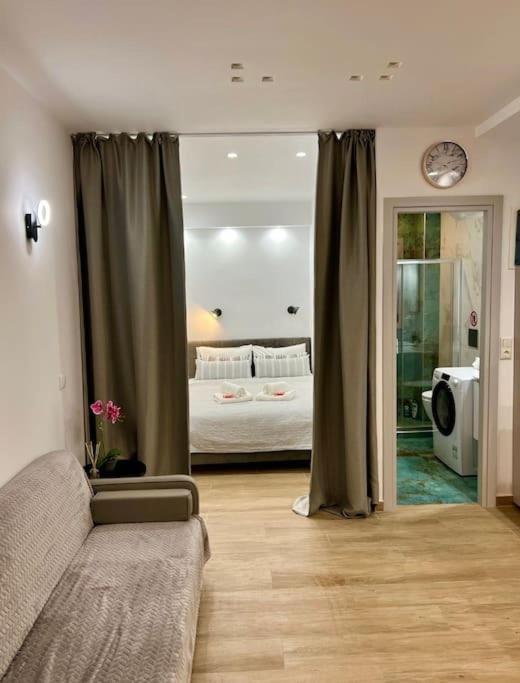 Smart Modern Apartment B Athen Exterior foto